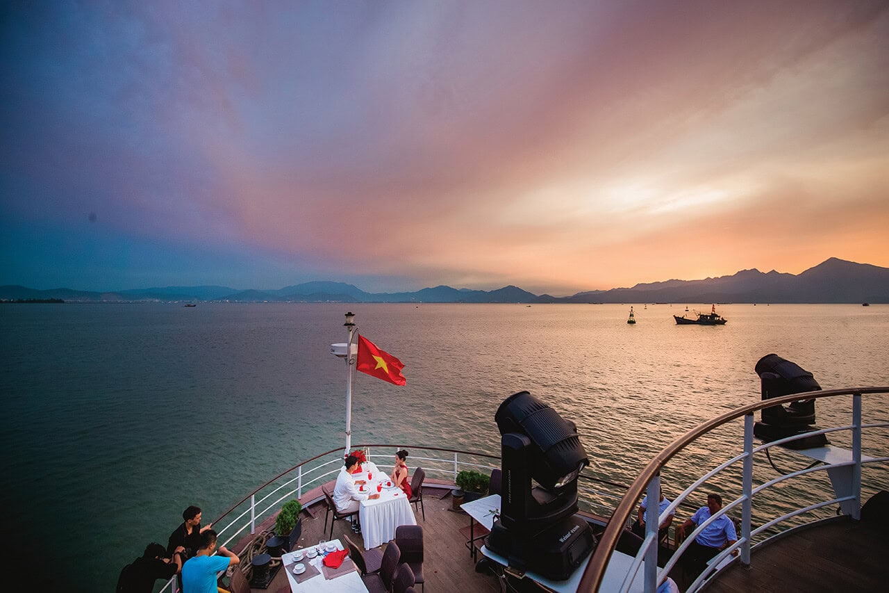 Du thuyền Poseidon Đà Nẵng